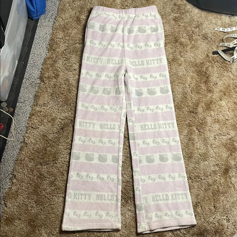 Hello Kitty forever 21