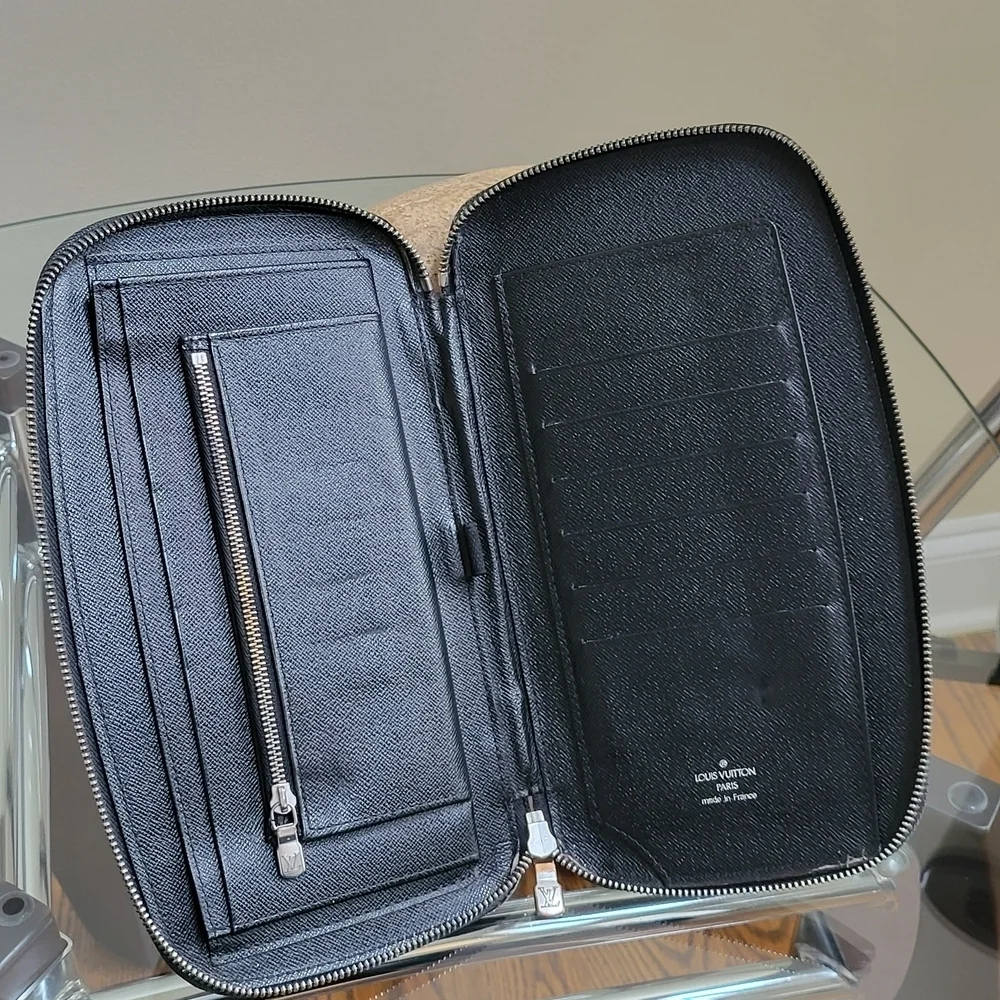 Louis Vuitton Full Zip Travel Case Organizer Atoll Ardoise Taiga Leather../COA