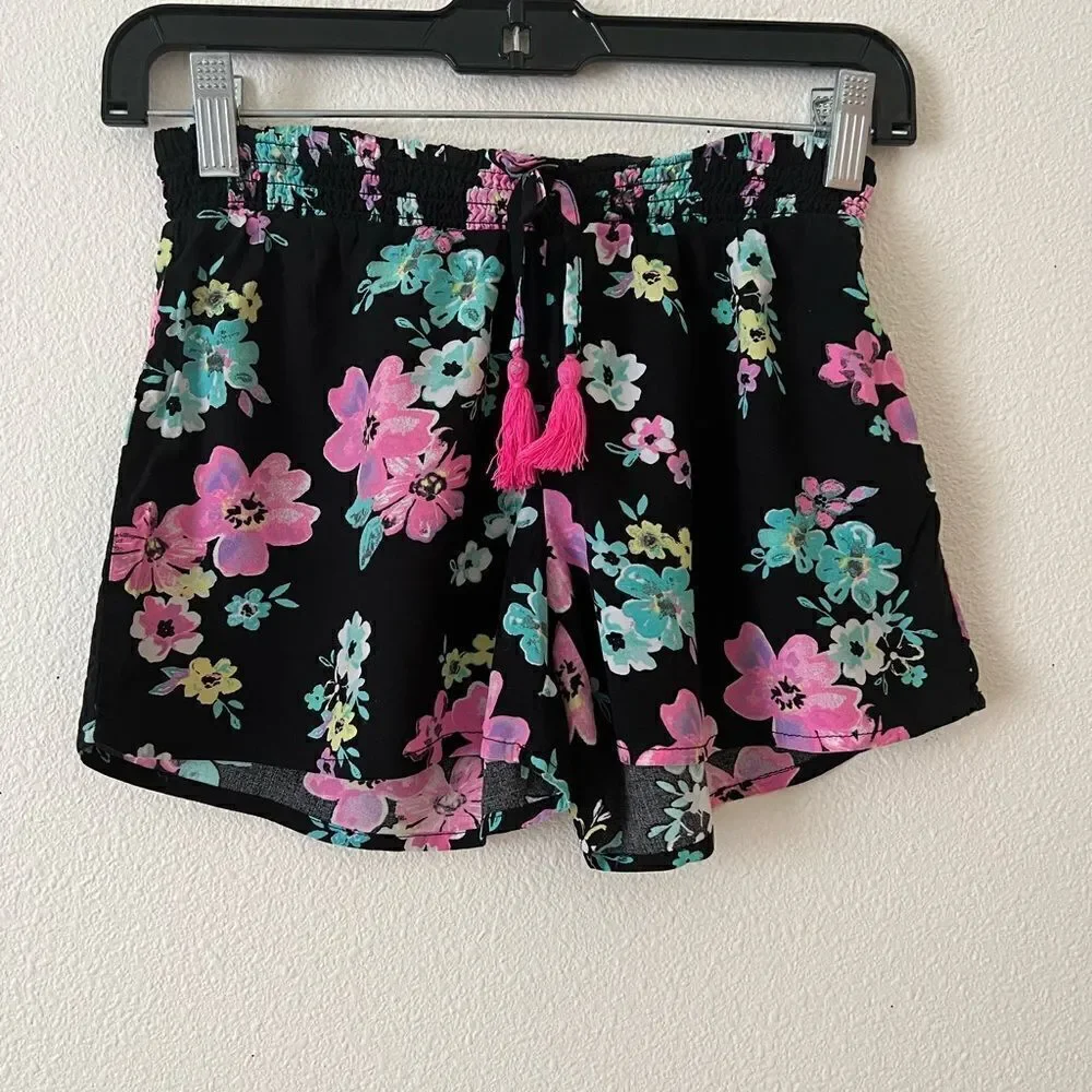 Justice floral Girl’s Short sz 12Y