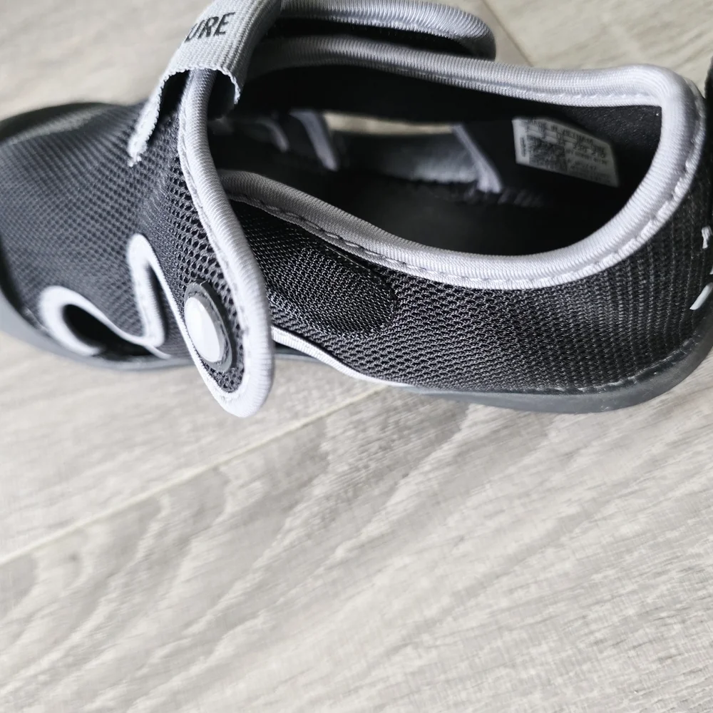 adidas stylish comfortable