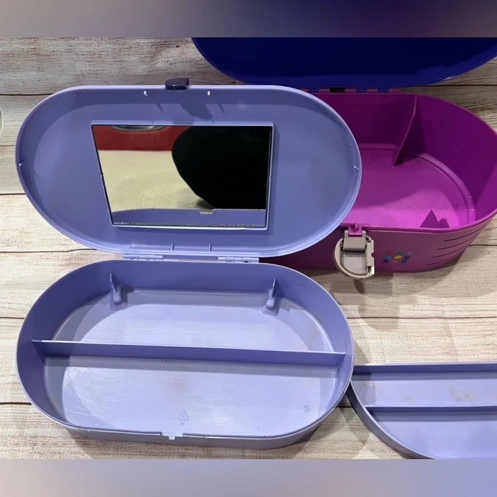 Caboodles cosmetic makeup