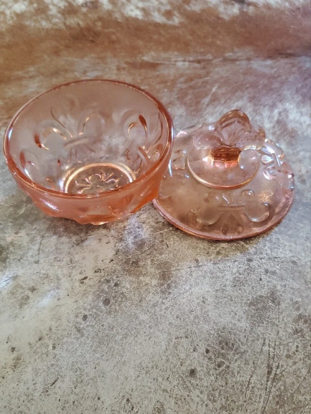 N/A elegant pink