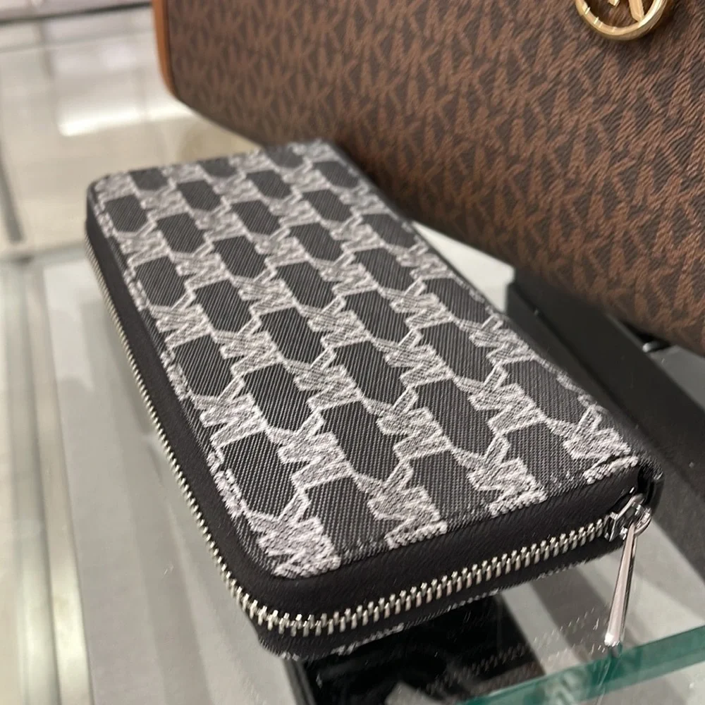 Michael Kors Men’s Women’s Cooper Tech Zip Around Wallet Black Multi Unisex NWT