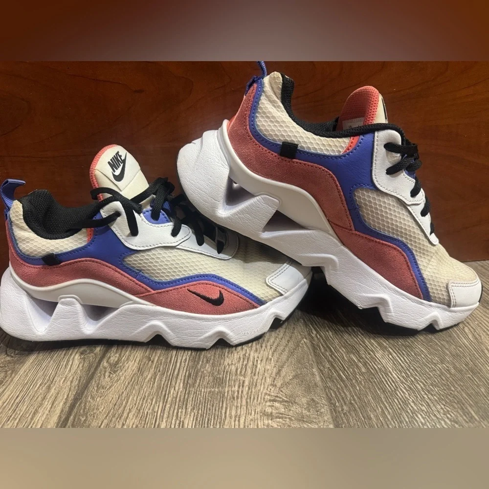 Nike these sneakers