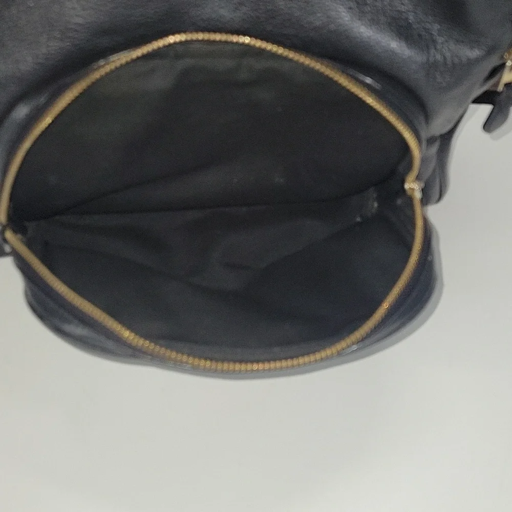 Coach pictures inside