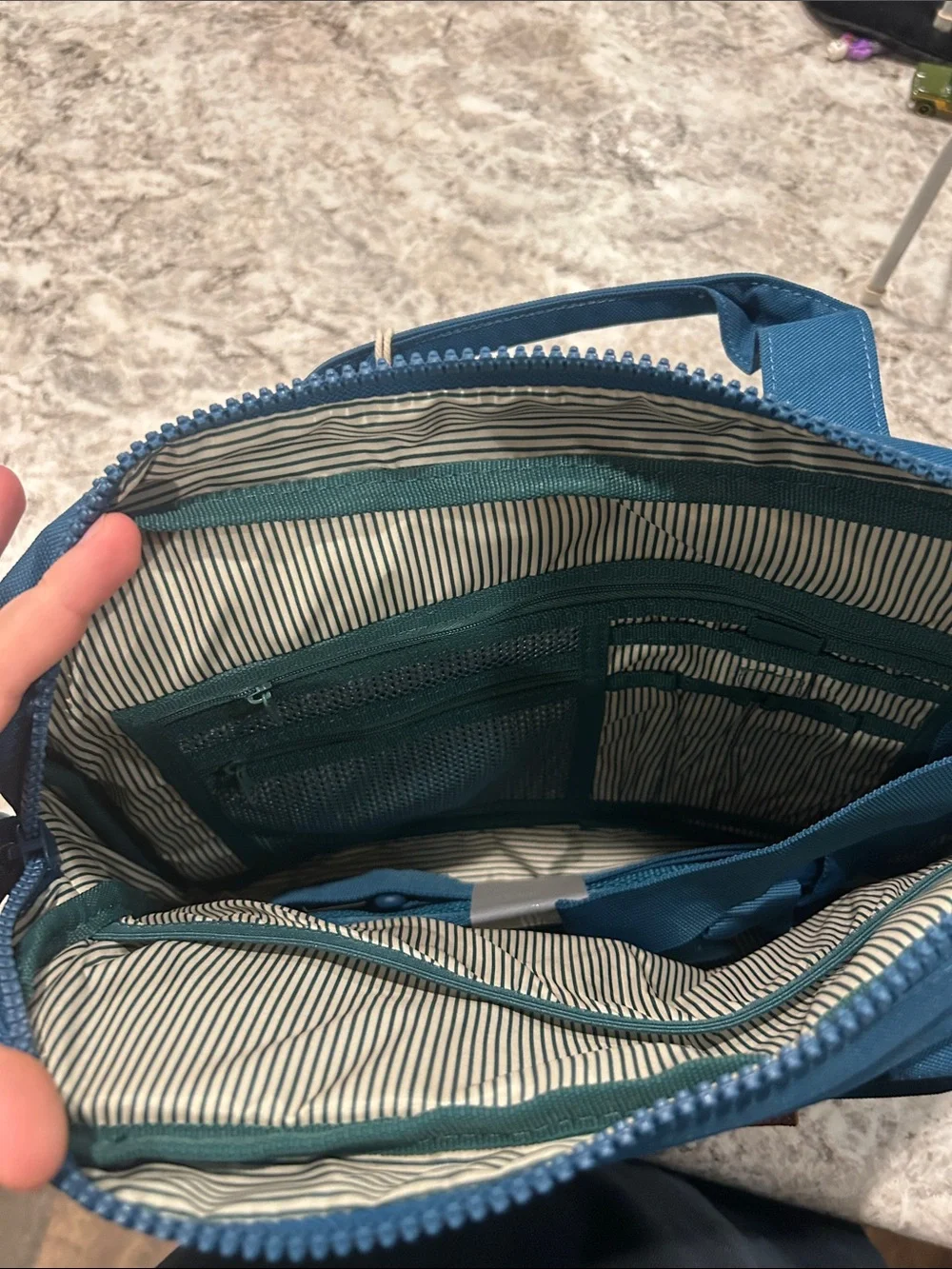 Teal-laptop/electronic tote. -padded. With shoulder strap.