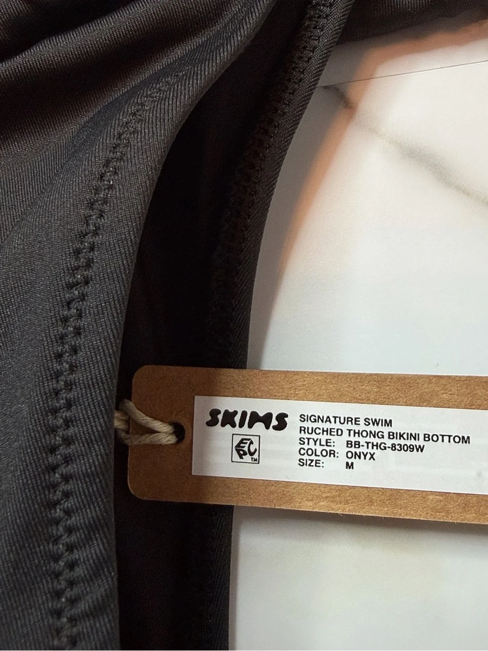 SKIMS size new