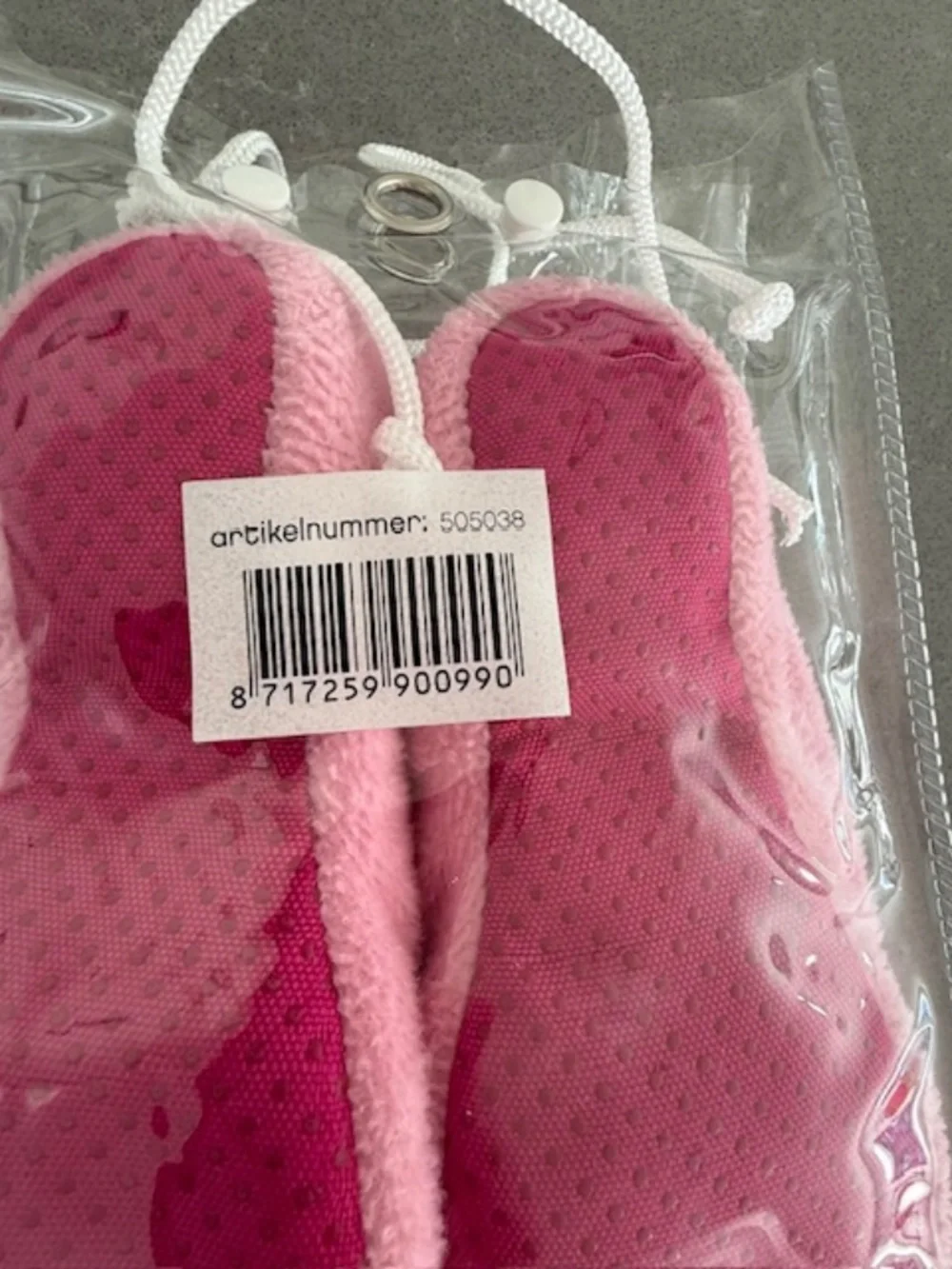 N/A gently worn