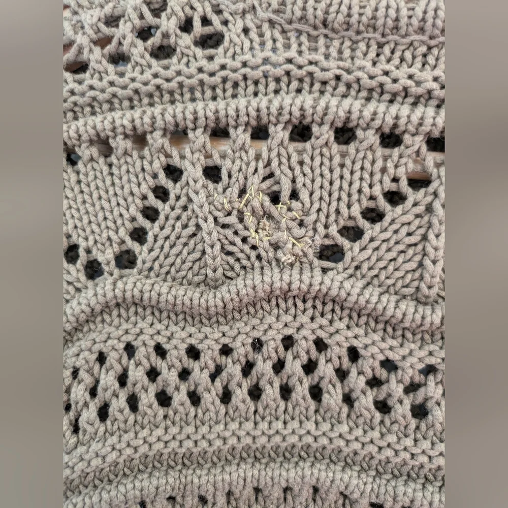 Joie polyester stitched 42%
