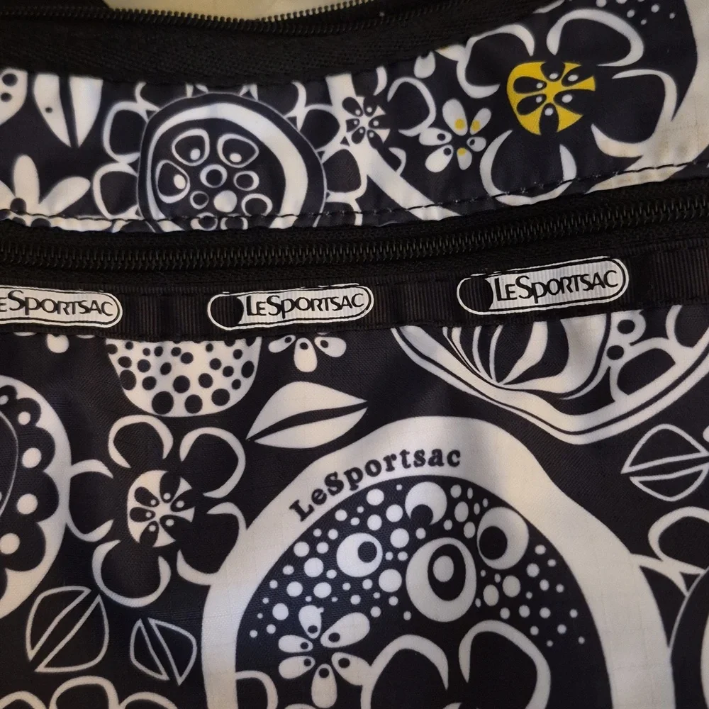 Lesportsac your this