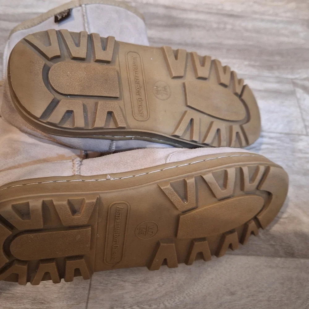 Australian Boot Company minor discoloration