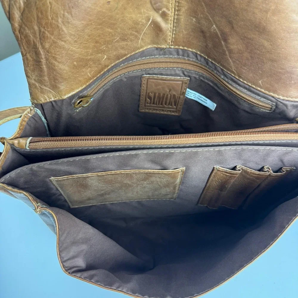 Simon leather messenger