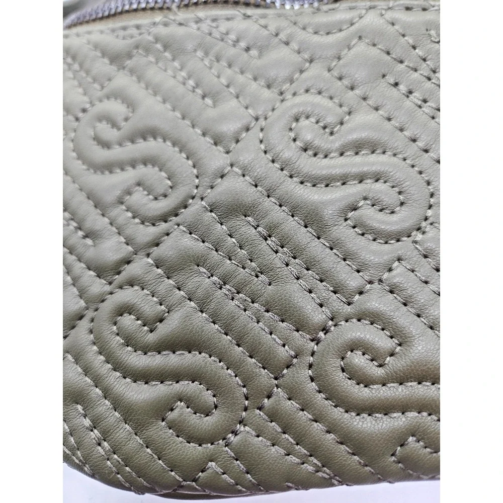 Steve Madden zippered earthy color