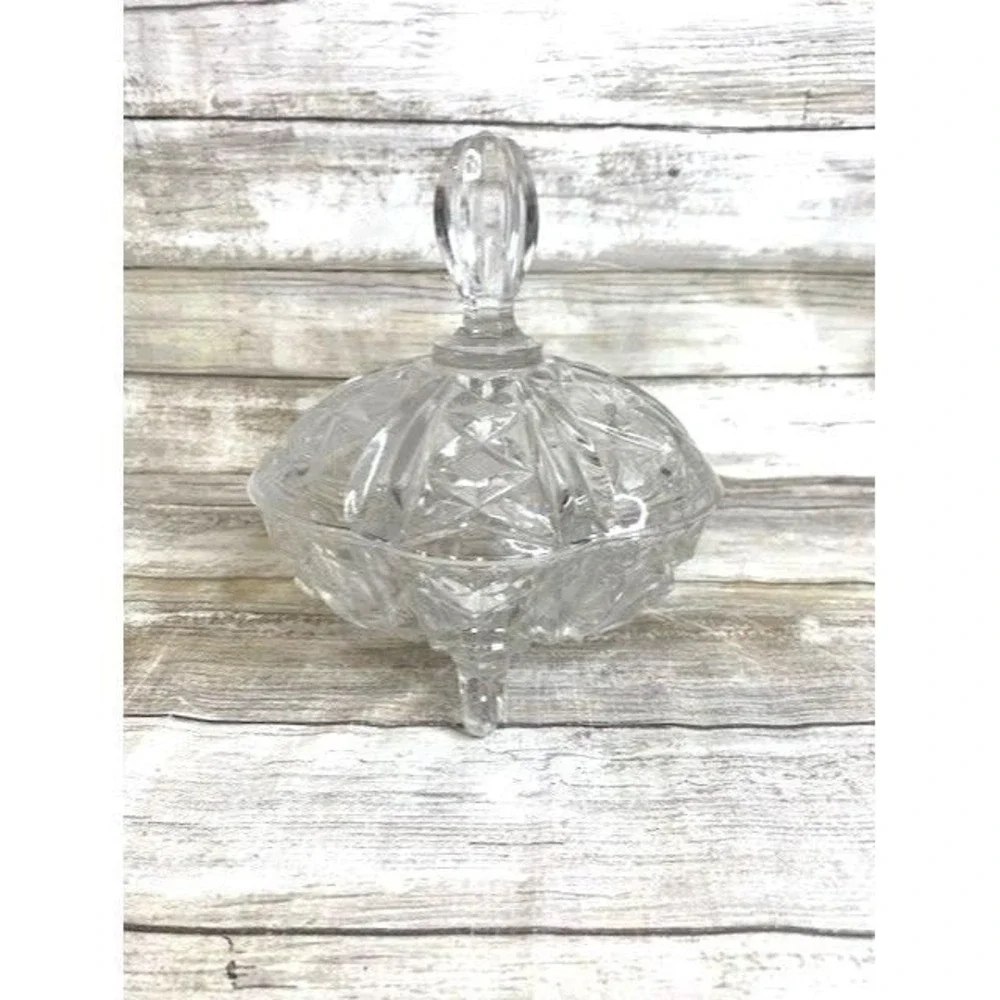 Vintage Crystal Lidded Candy Dish With Footed‎ Base