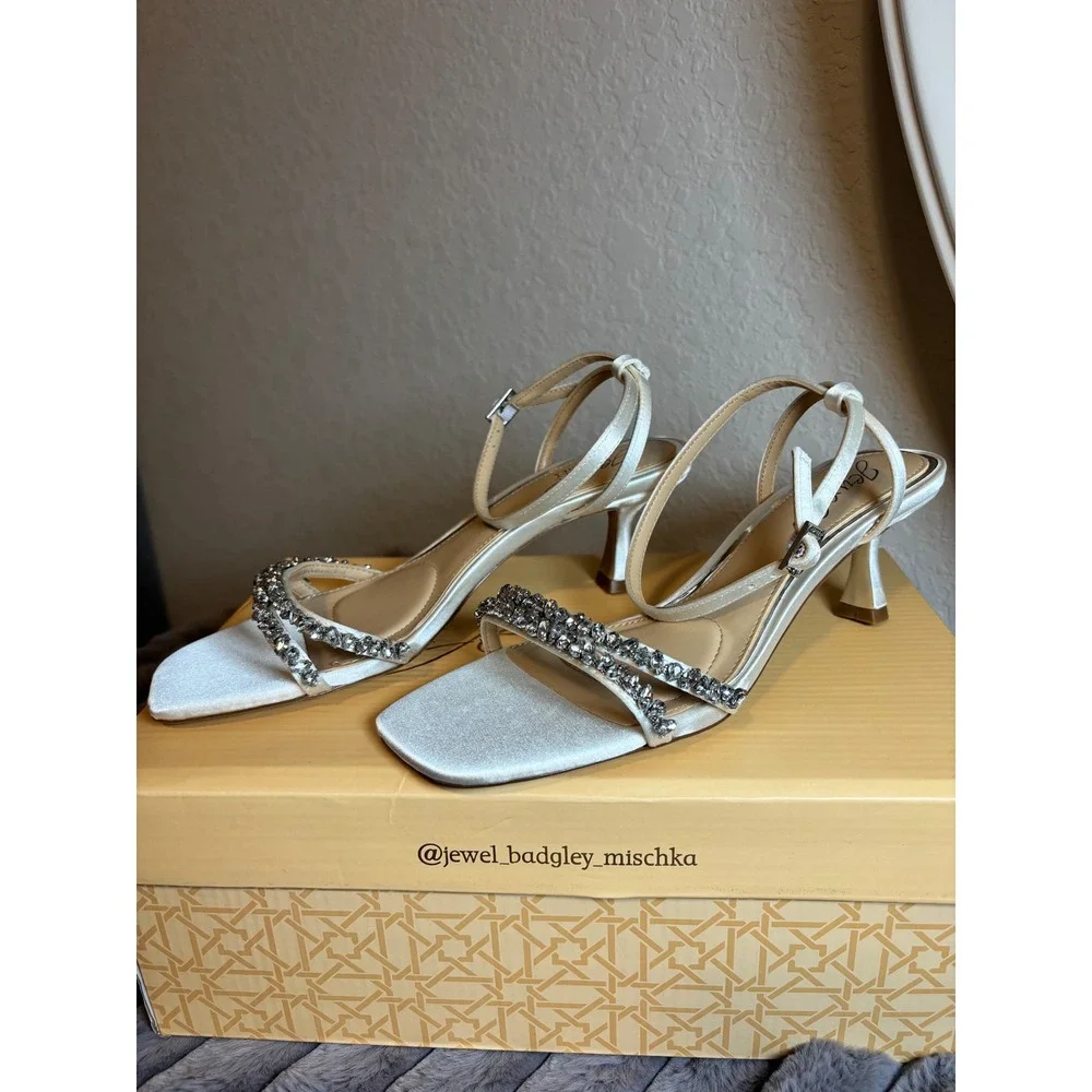 Jewel Badgley Mischka jewel badgley