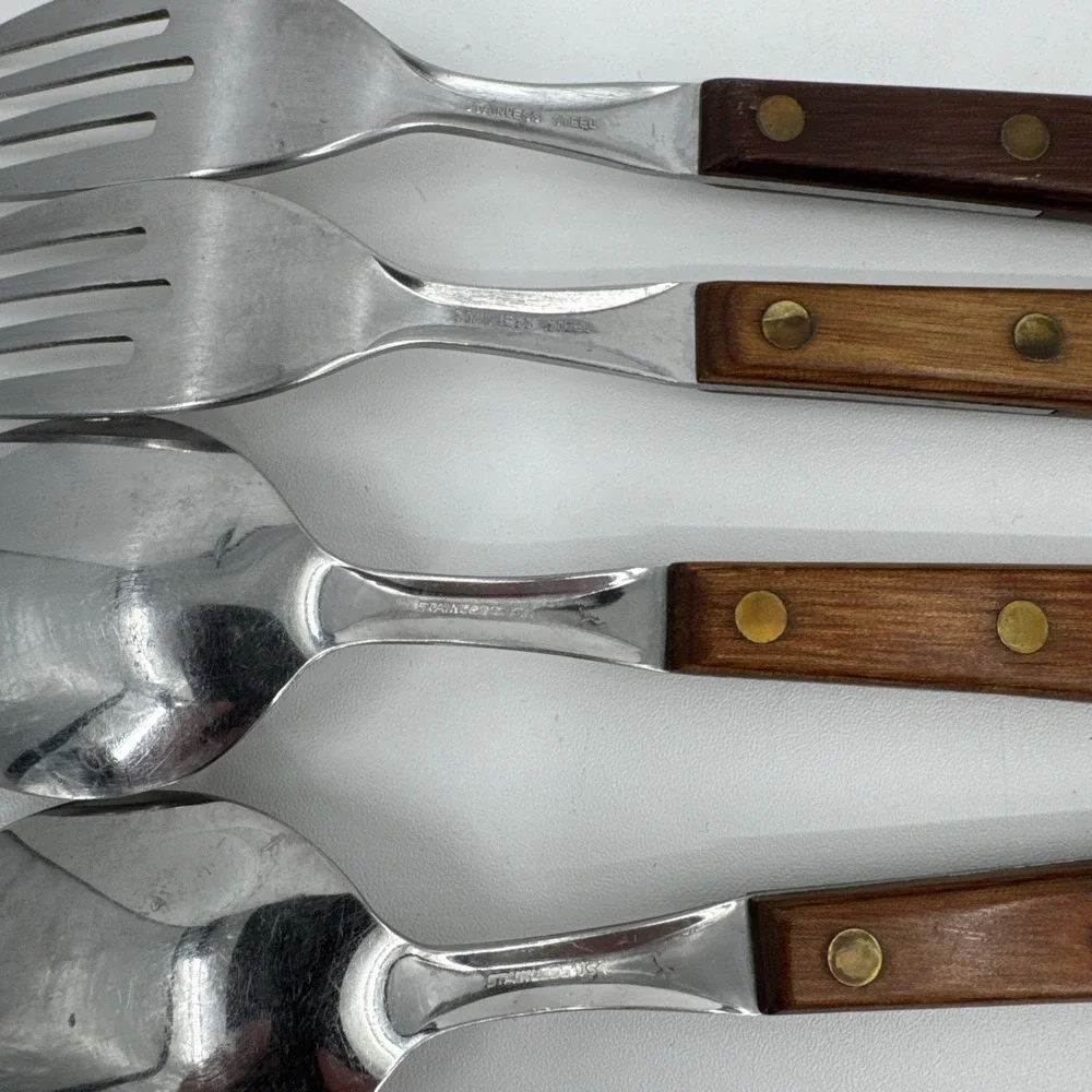 Unbranded Forks/Spoons‎ Wood Handle Stainless Steel 4 Vintage
