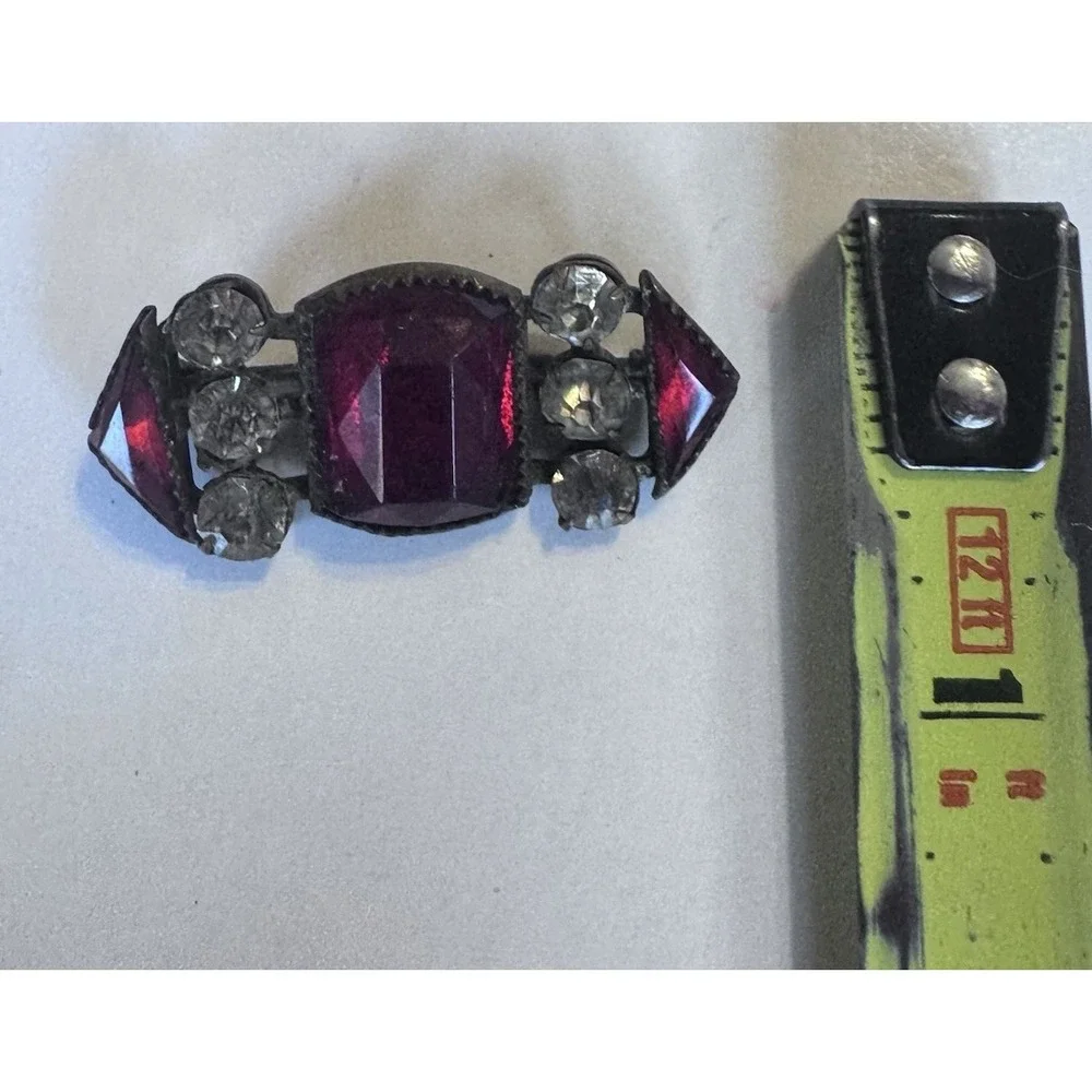 Antique Art Deco Red‎ Glass Clear Rhinestones Silvered Brass Bar Brooch Pin