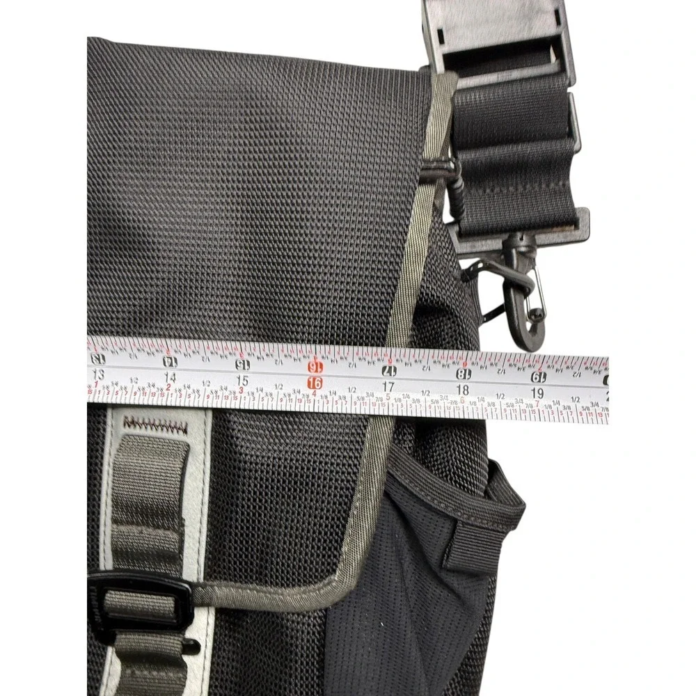 Timbuk2 messenger bag