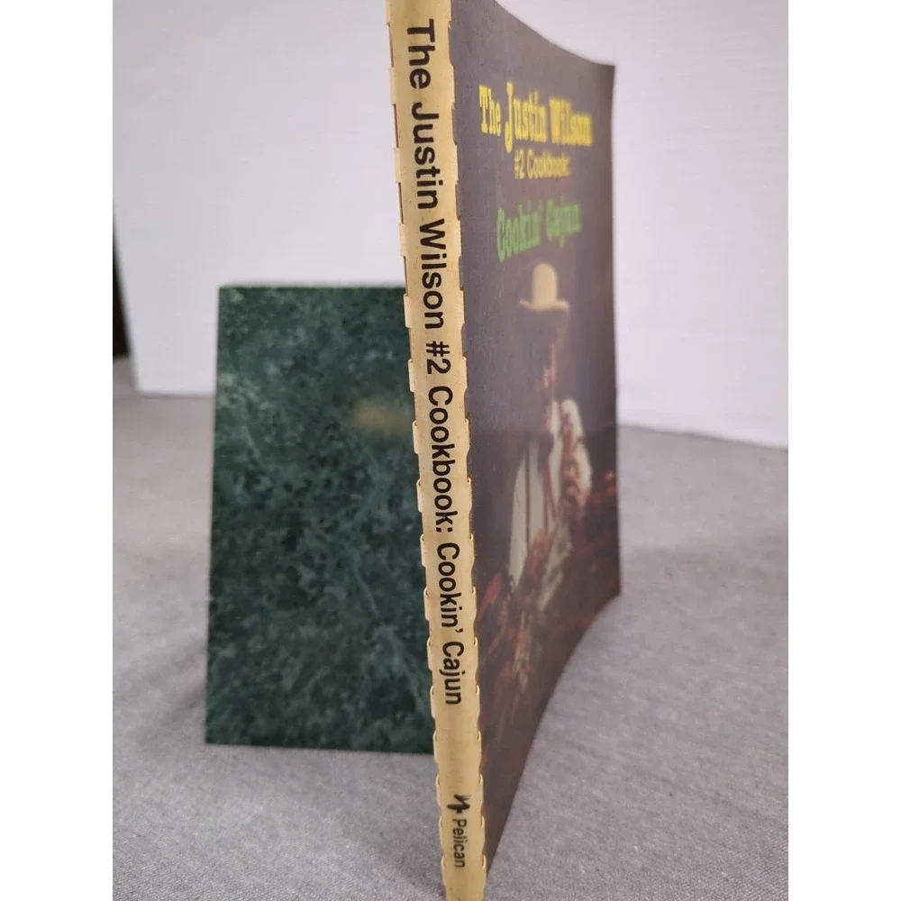 The Justin‎ Wilson #2 Cookbook: Cookin' Cajun Vintage Comb Bound