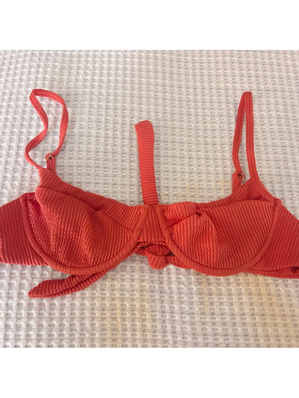 Monday Swimwear recycled no