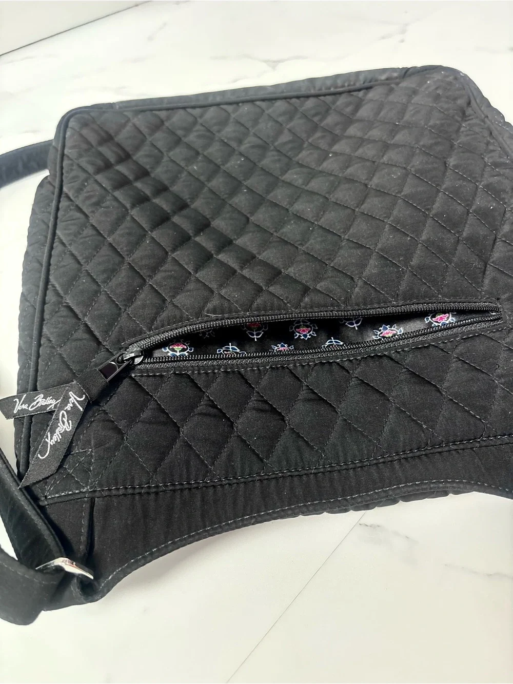 Vera Bradley casual messenger