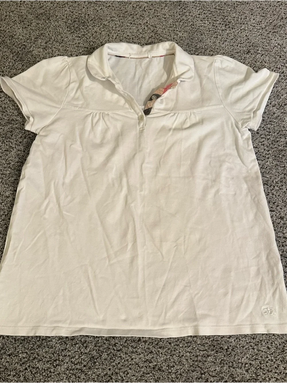 Burberry its button
