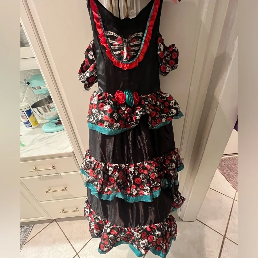Day of the Dead floral princess costume sz 7/8 M