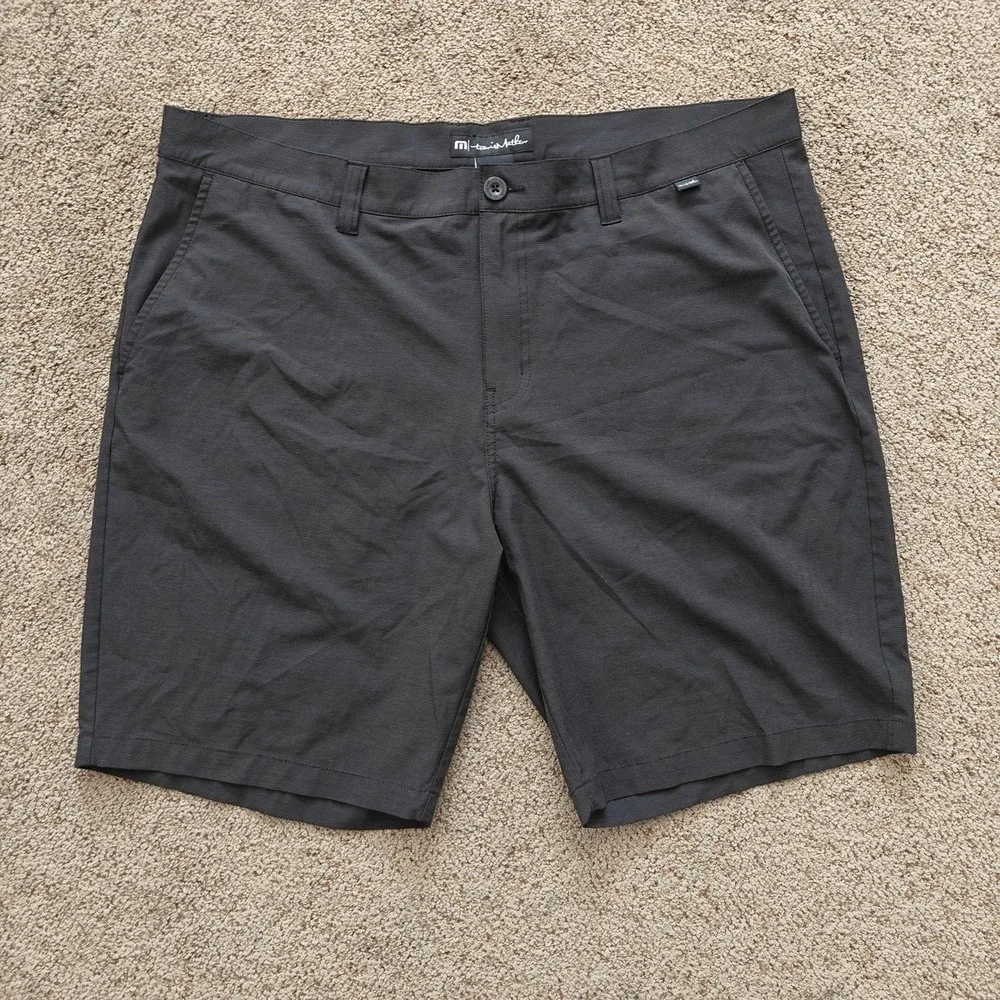 TravisMathew measurements length