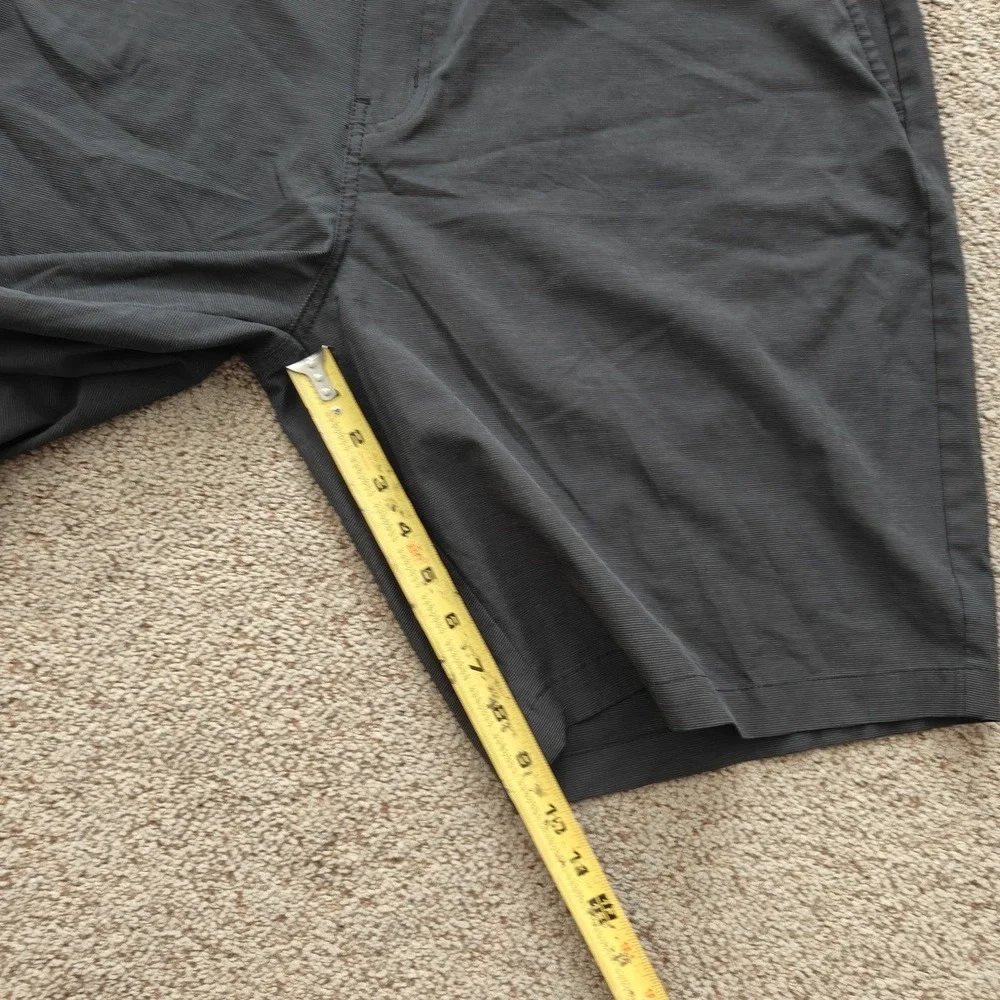 TravisMathew measurements length