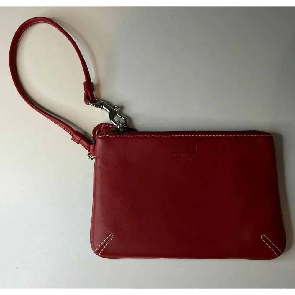 Coach wristlet red
