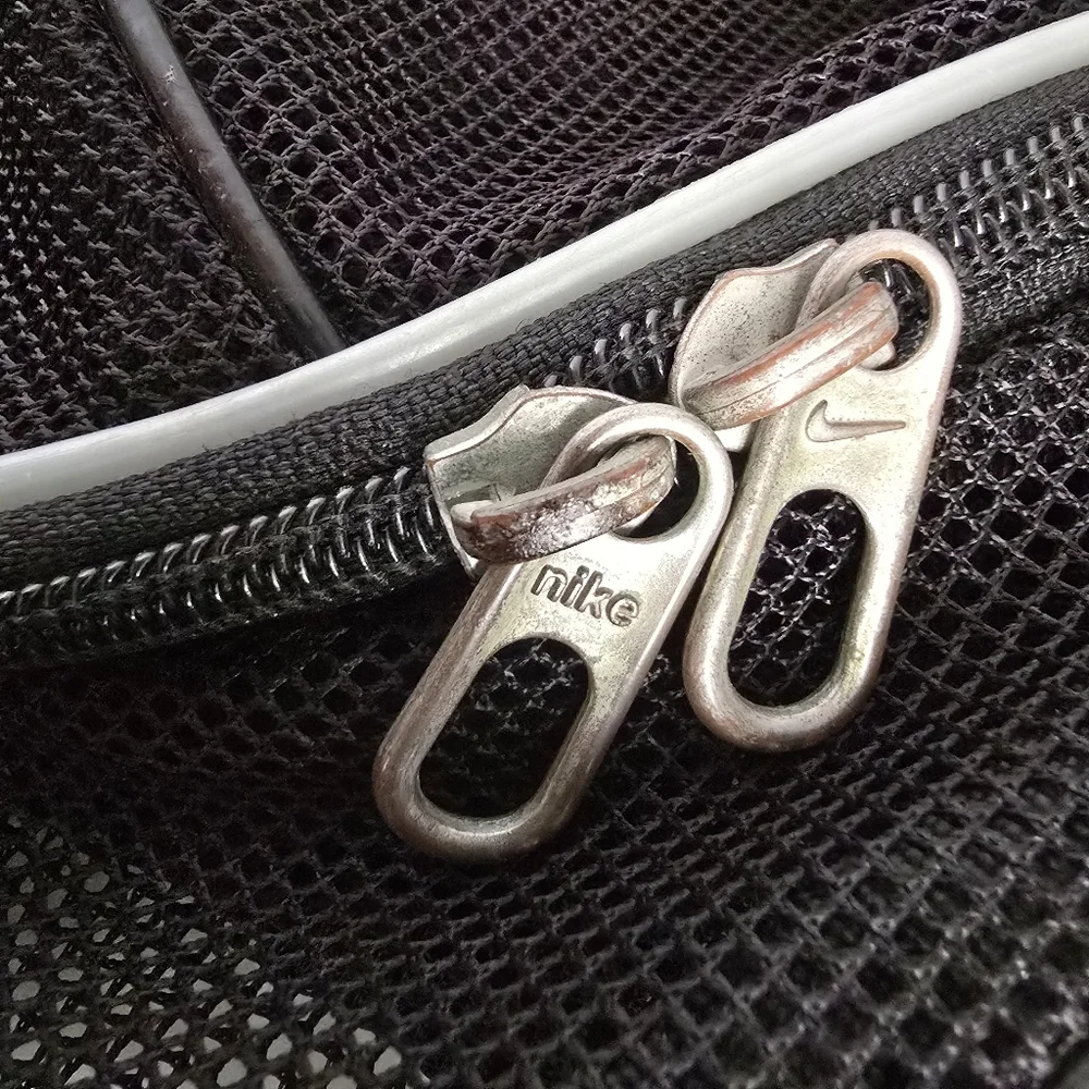 Nike owned sports black