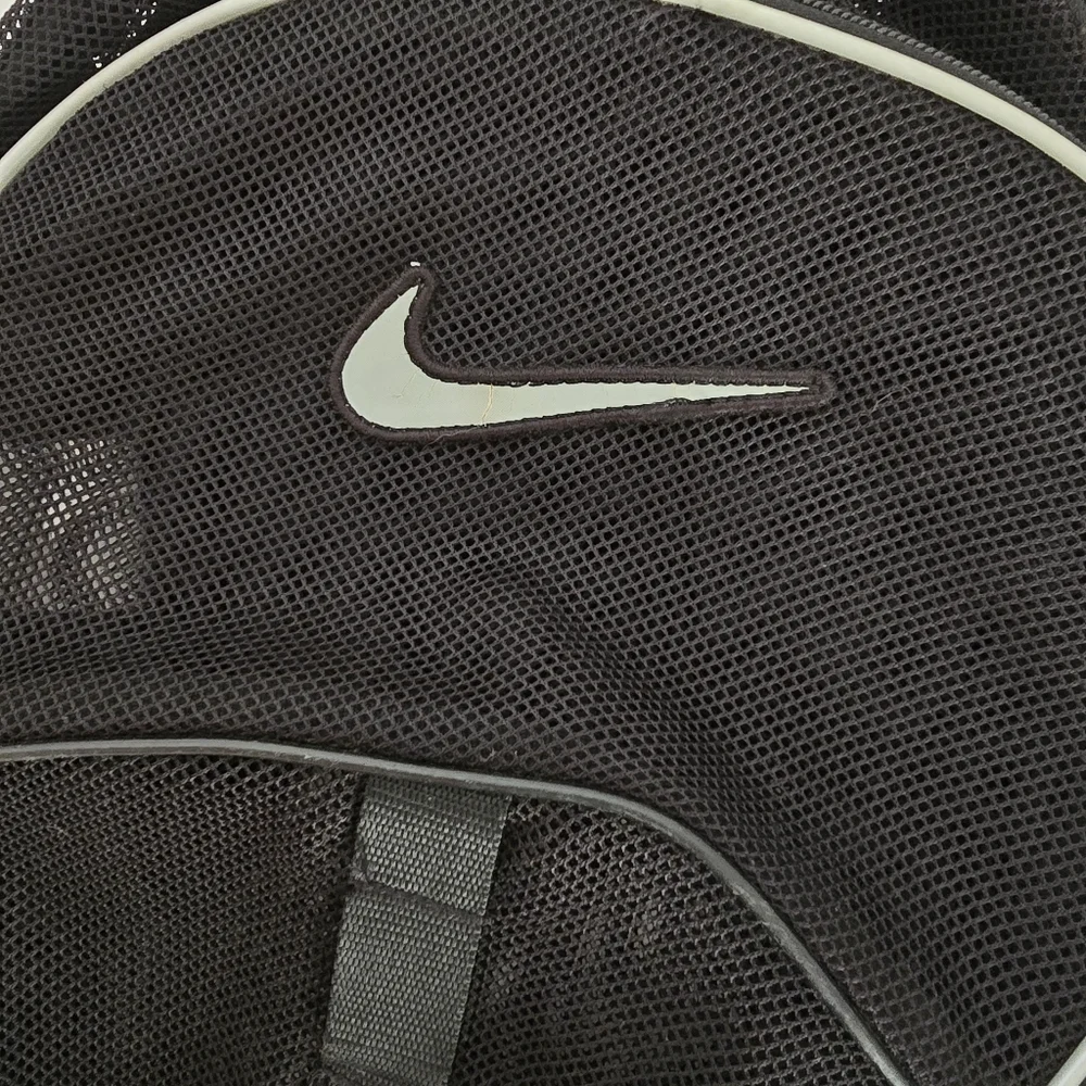 Nike straps size owned