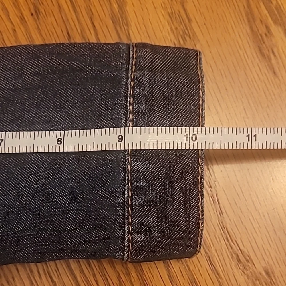 Place classic denim