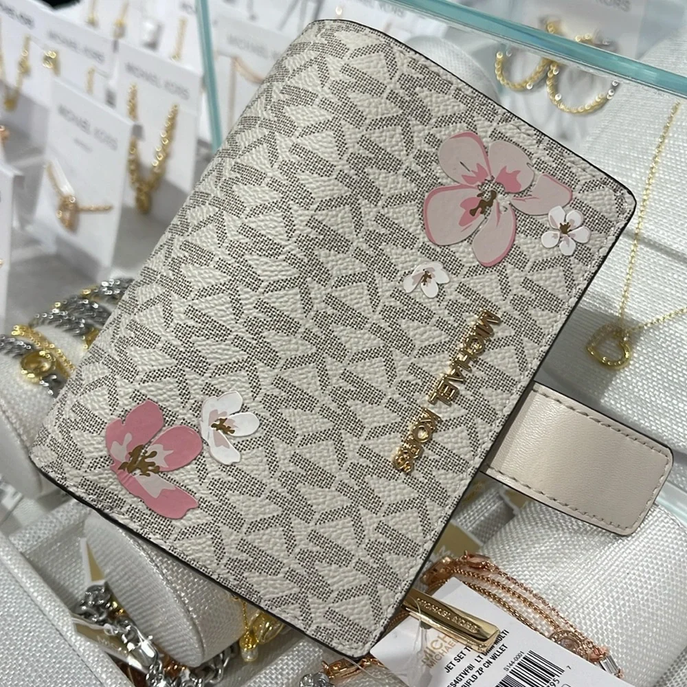 Michael Kors stylish elegant