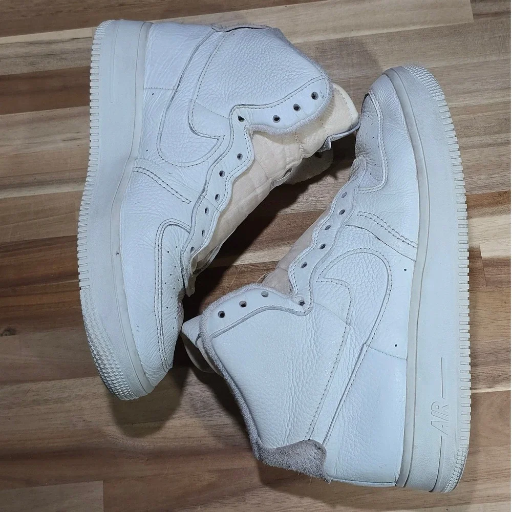 Nike brand pre