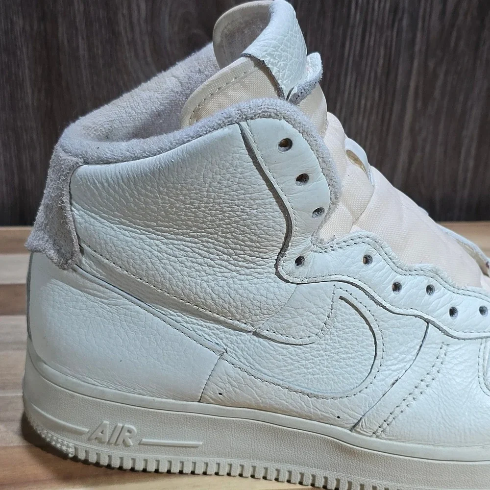 Nike brand pre