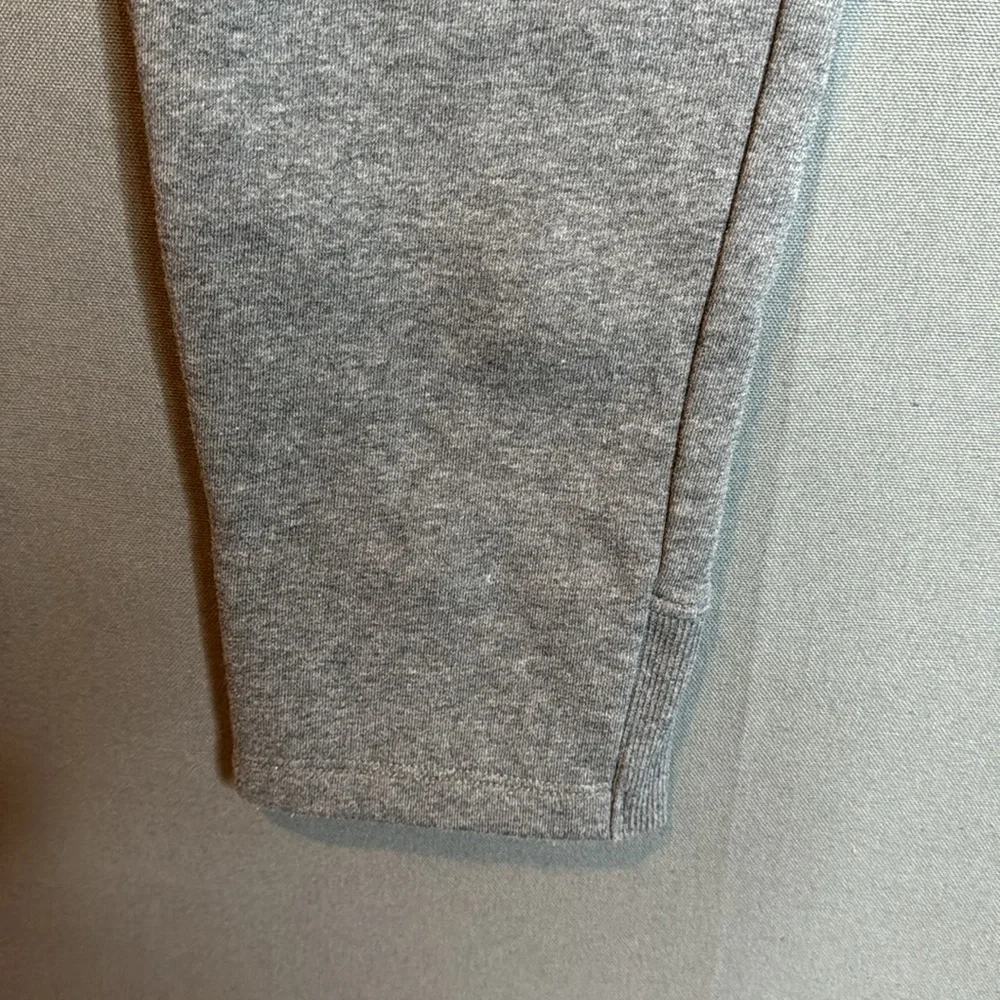 Banana Republic comfortable stylish