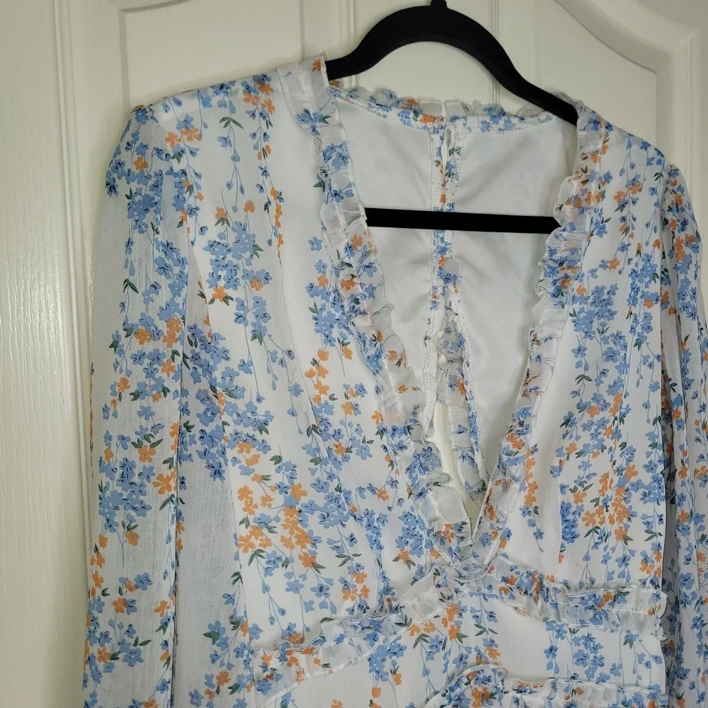 Women's M White Blue Orange Floral Fit & Flare Dress V-Neck Back Cutout Ruffle