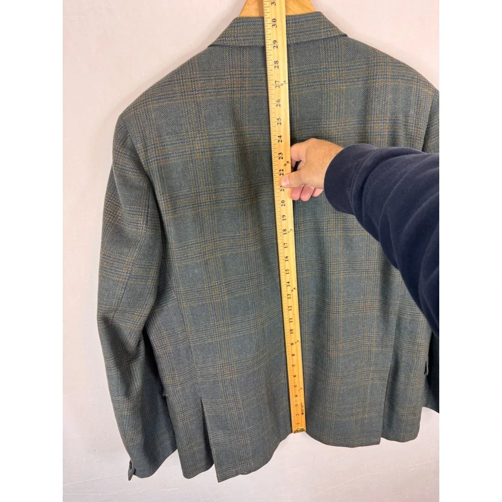 Vintage Beau Marc Saxony Tweed Wool Blazer Blue Plaid Sport Coat Made in England