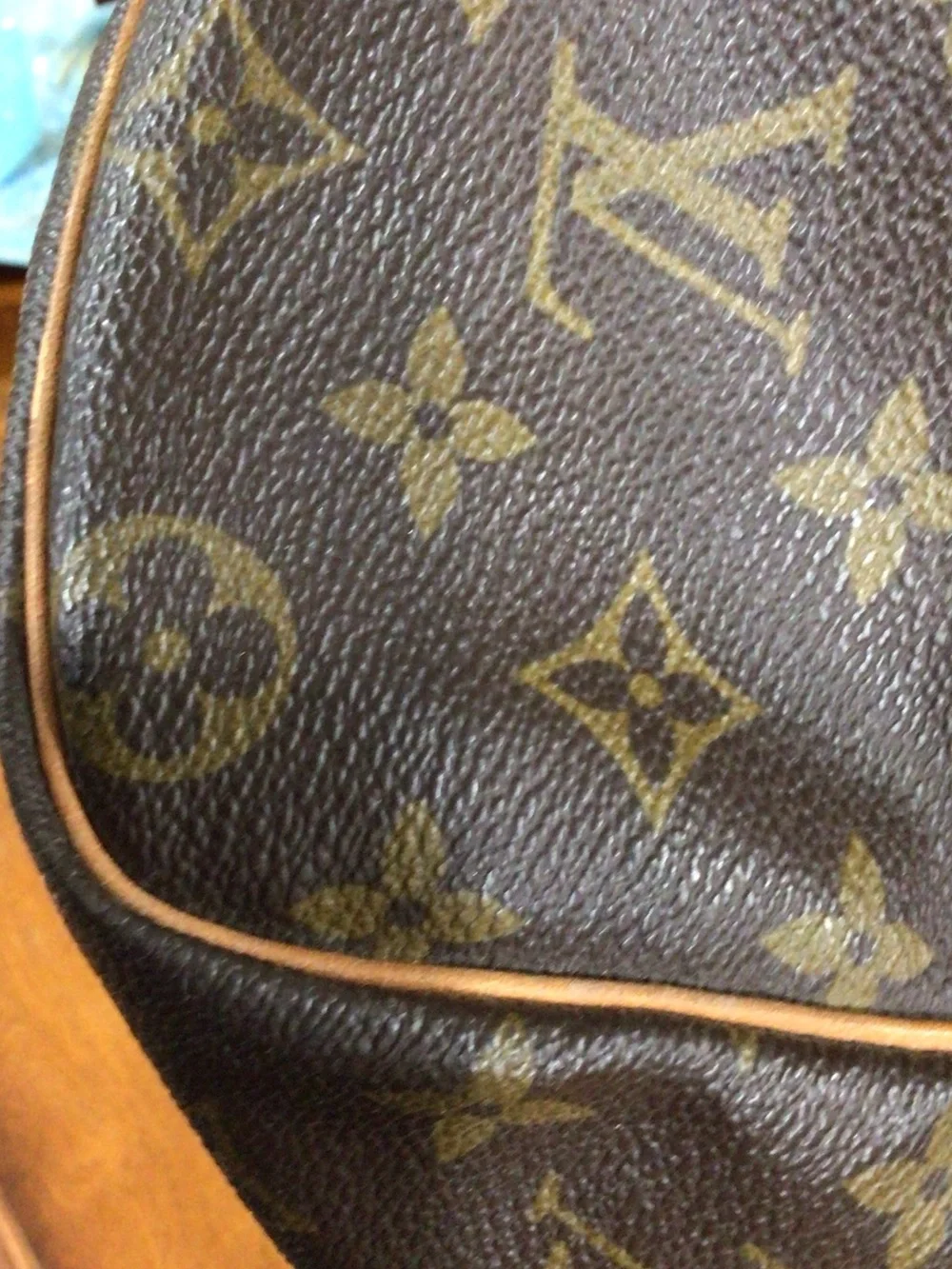Louis Vuitton @bagriculture carry use