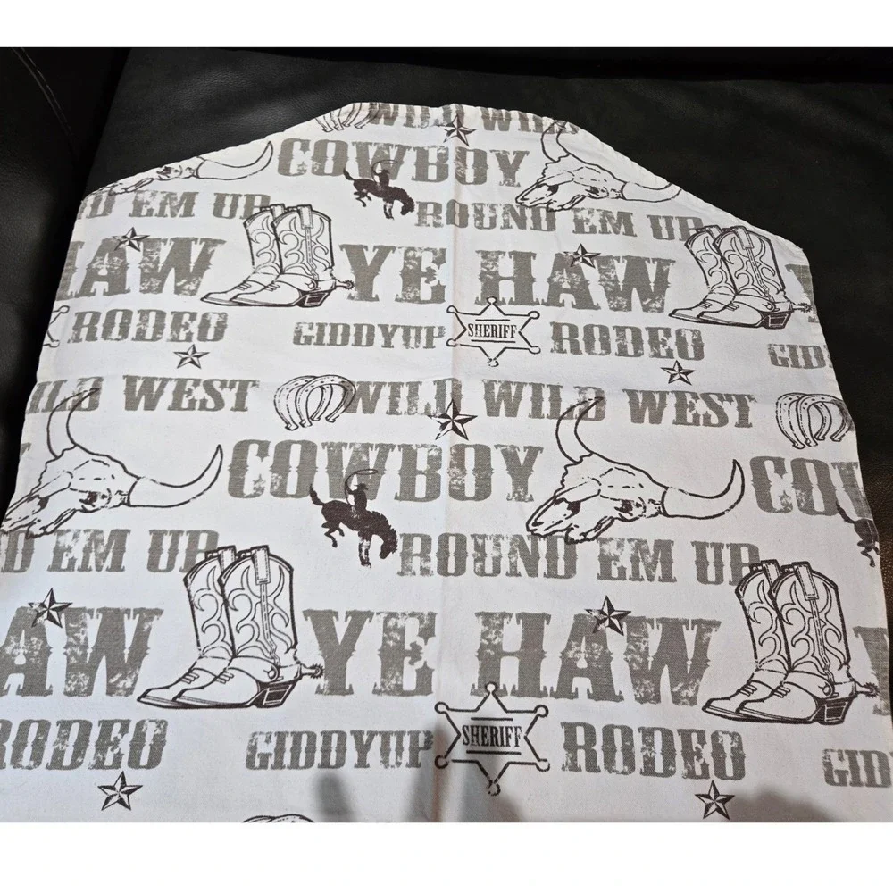 Unbranded western themed