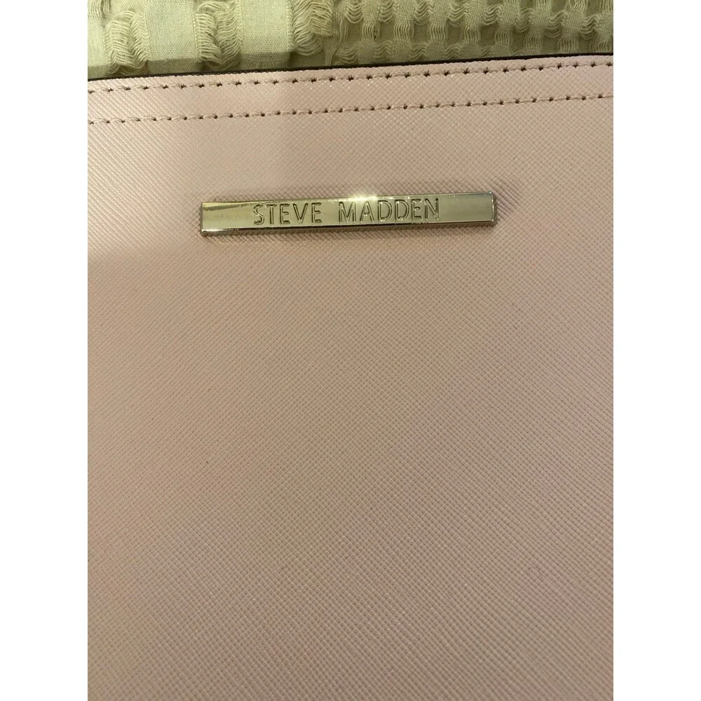 Steve Madden steve madden