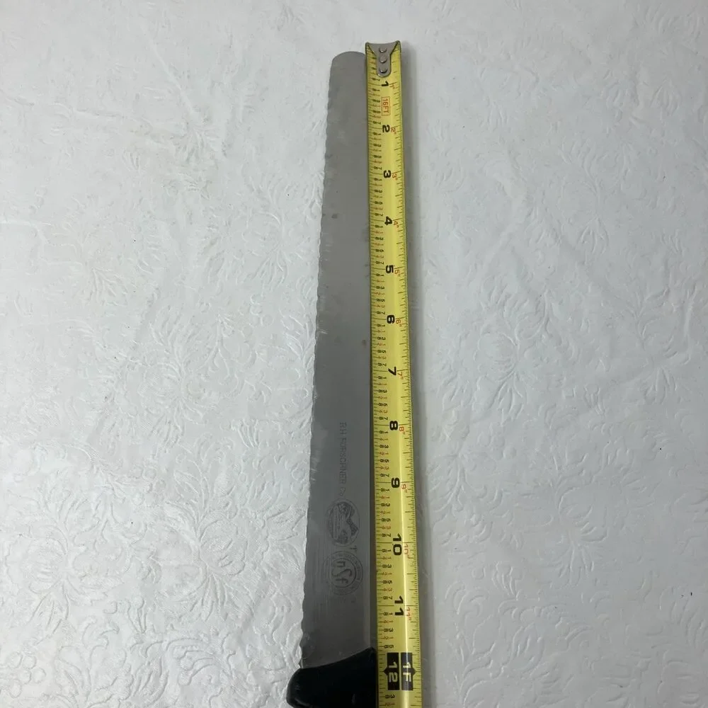 Victorinox forschner serrated