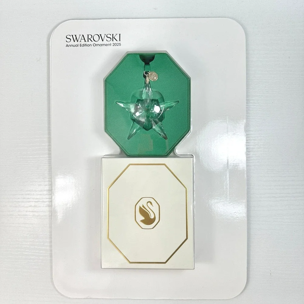 Swarovski Annual Edition 2025 Crystal Star Ornament Green Ribbon NIB 2025 Tag