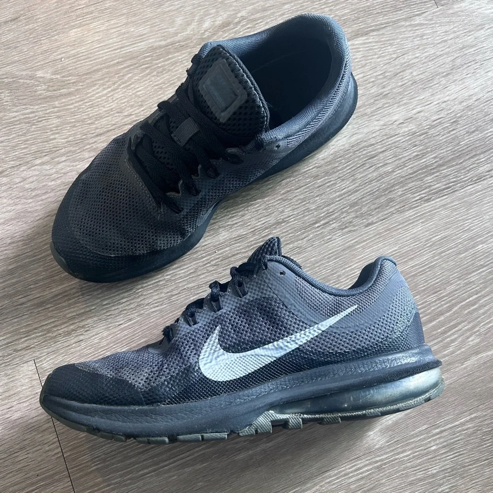 Nike good used