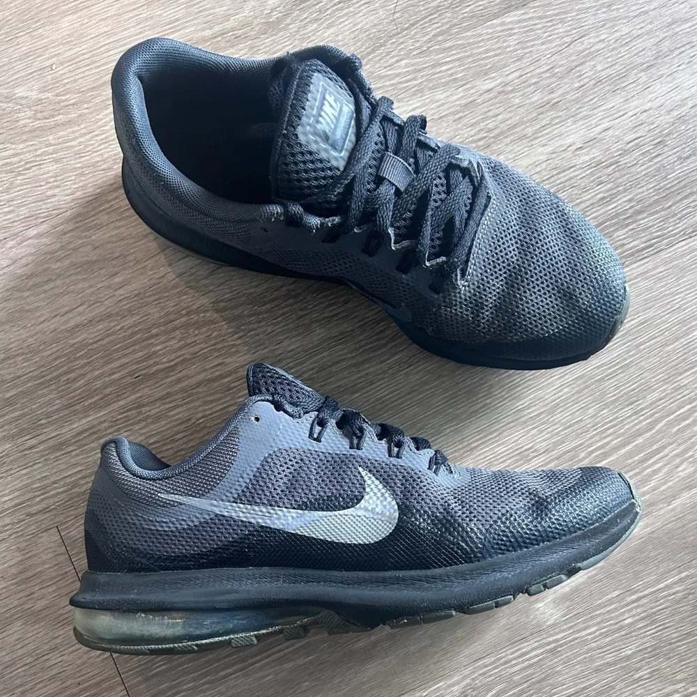 Nike good used