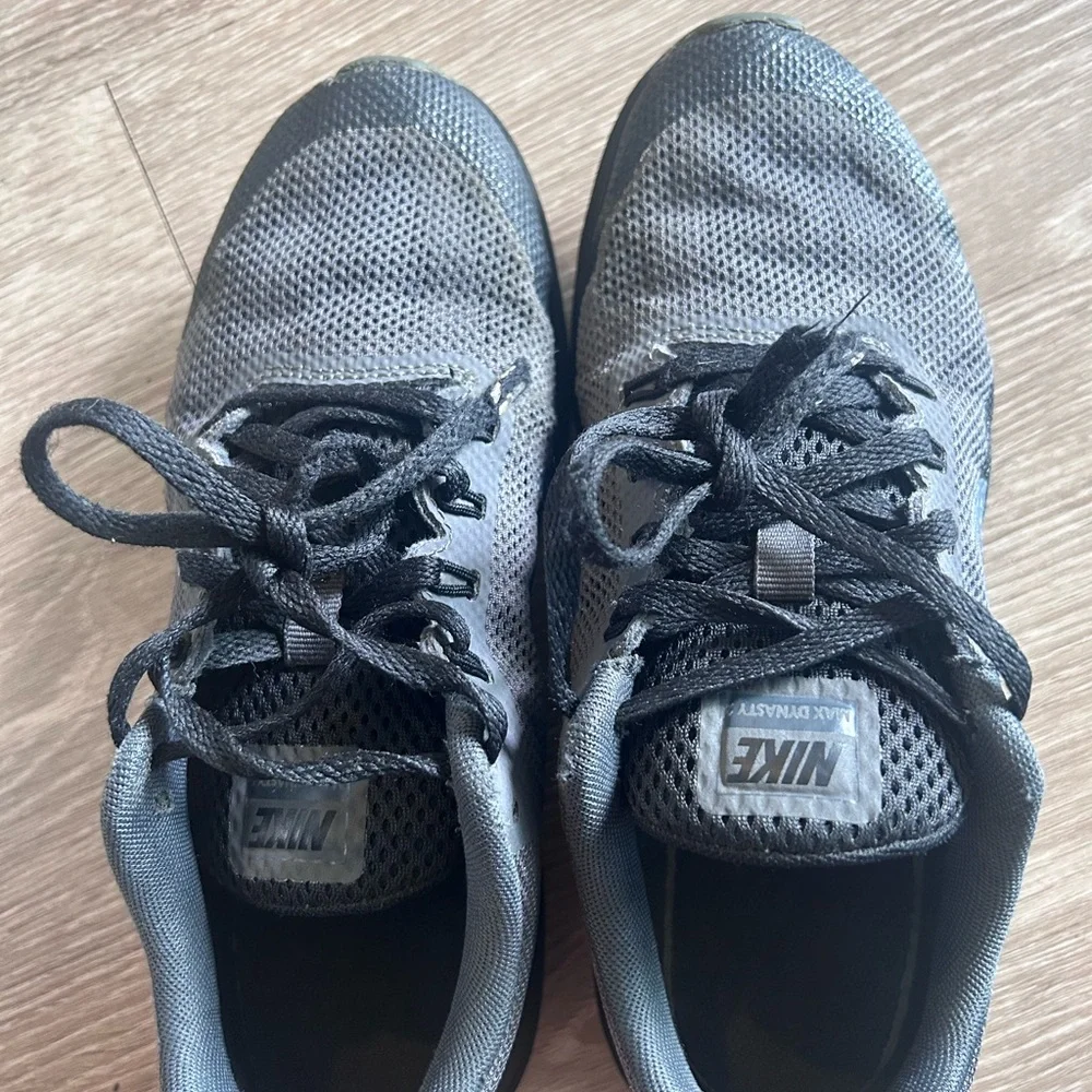 Nike good used
