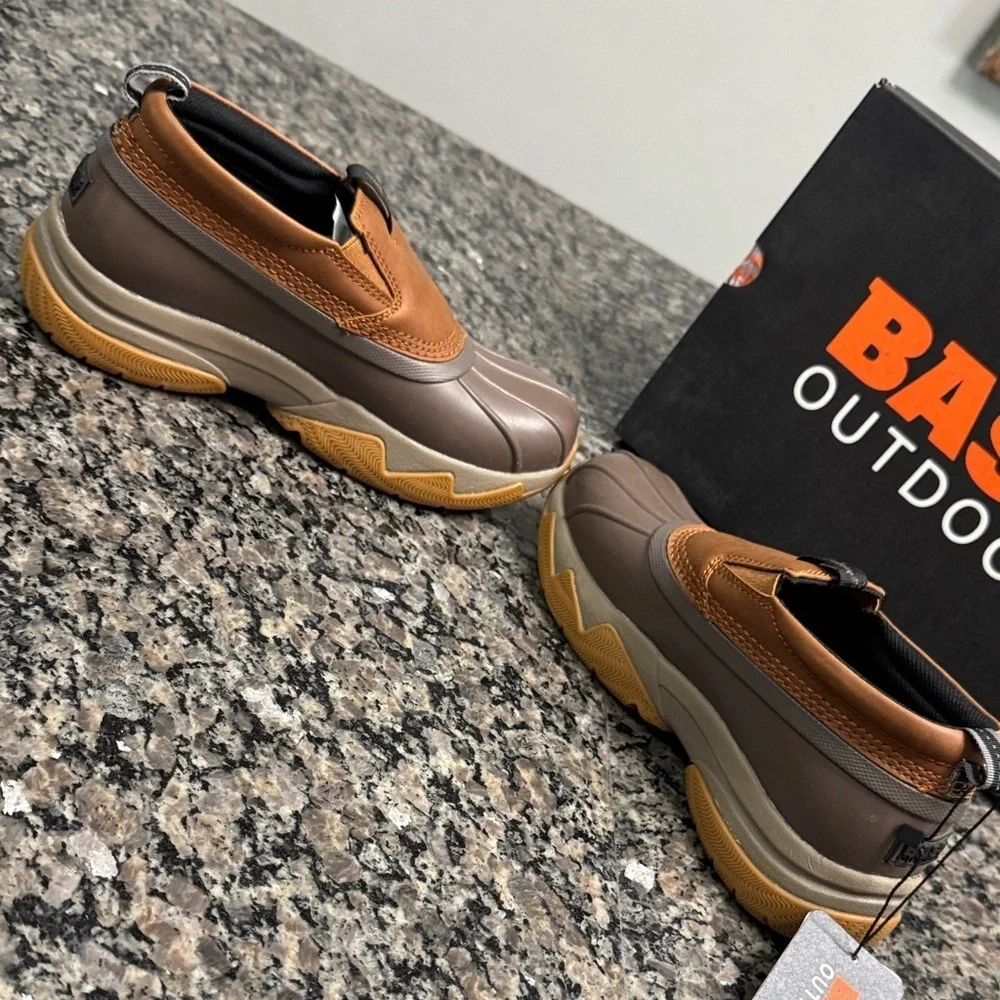 Bass Outdoor new box