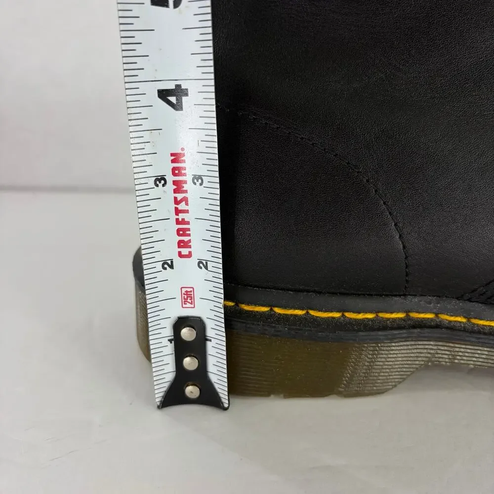 Dr. Martens classic dr