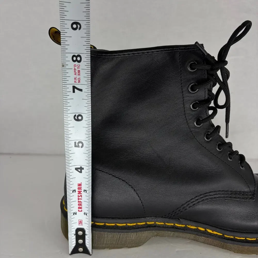 Dr. Martens classic dr
